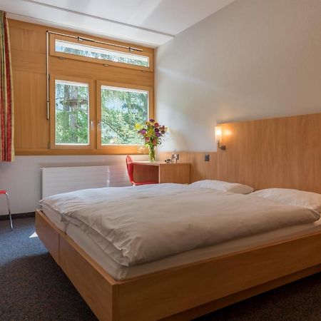 Sport Resort Fiesch, Garni Aletsch Bagian luar foto