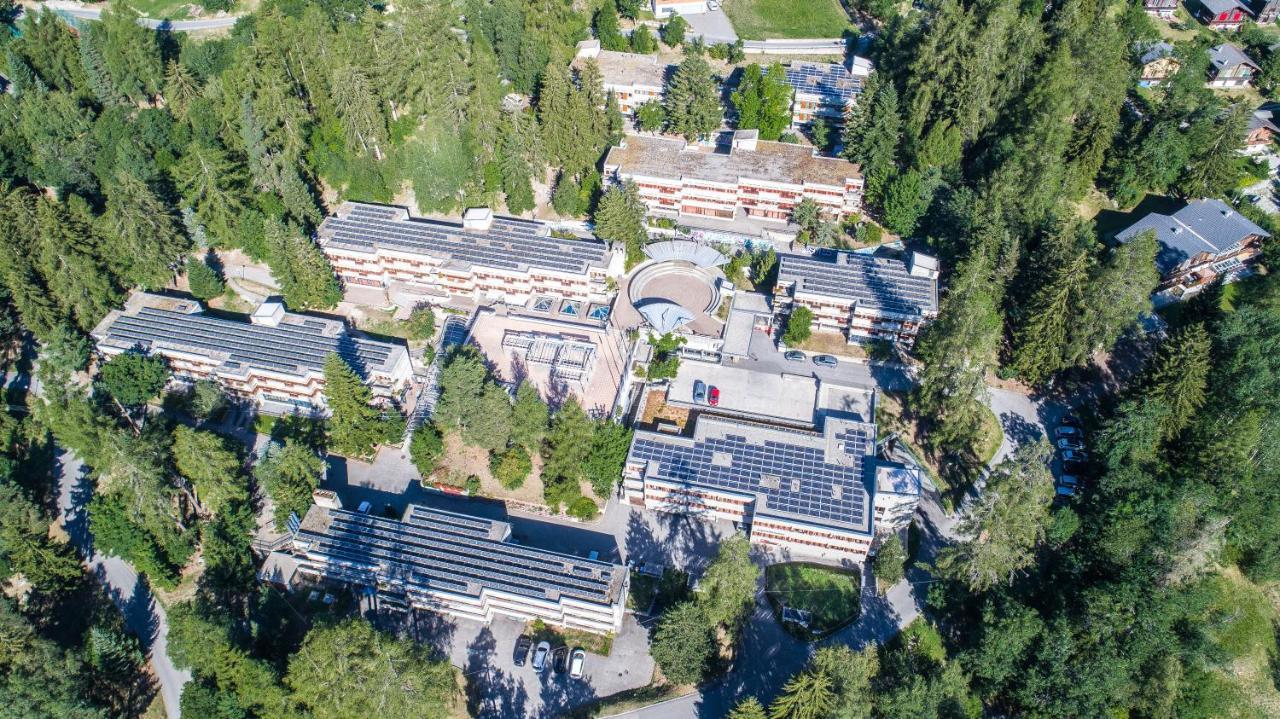 Sport Resort Fiesch, Garni Aletsch Bagian luar foto